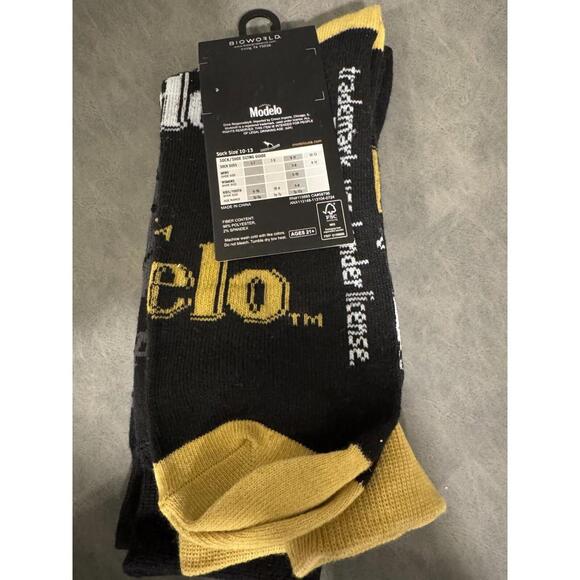 MODELO MEXICAN BEER 2 Pair Novelty Crew Socks Men's Shoe Size 10-13. - Picture 2 of 11